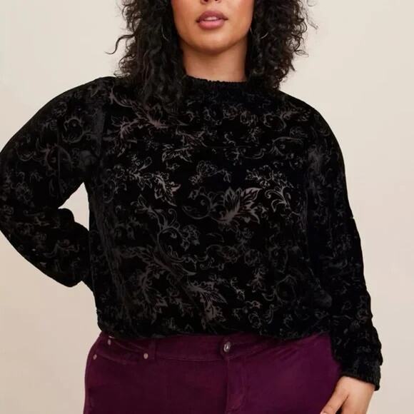 TORRID 1 Black Velvet Burnout Mesh Floral Sheer Stretch Top Whimsigoth Plus Sz 1 - Picture 1 of 5